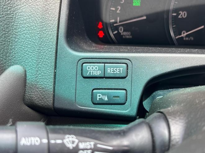 クラウン3.0ロイヤルサルーンi-Four 4WD　ローンが不安な方＜優遇ローン＞　純正ナビTV　クルーズコントロール　HID 4WD 3000 5Dr