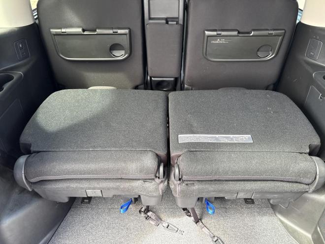 セレナ2.0X VセレクションⅡ 4WD　ローンが不安な方＜優遇ローン＞　本州仕入　寒冷地仕様　 軽減ブレーキ　純正ナビTV 4WD 2000 5Dr