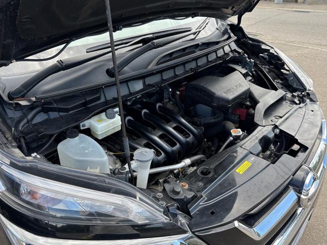 セレナ2.0X VセレクションⅡ 4WD　ローンが不安な方＜優遇ローン＞　本州仕入　寒冷地仕様　 軽減ブレーキ　純正ナビTV 4WD 2000 5Dr