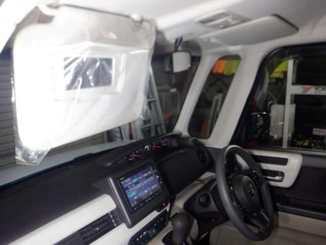 N-BOXG L ホンダセンシング 4WD　4WD　ナビ　B/T　USB接続　バックカメラ　ETC　クルコン　純正エンスタ　衝突軽減　バックカメラ　シートヒーター　ステアリングスイッチ　　LEDヘッドライト　ヒーテッドドアミラー　Pスタート 660