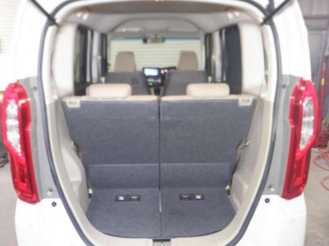 N-BOXG L ホンダセンシング 4WD　4WD　ナビ　B/T　USB接続　バックカメラ　ETC　クルコン　純正エンスタ　衝突軽減　バックカメラ　シートヒーター　ステアリングスイッチ　　LEDヘッドライト　ヒーテッドドアミラー　Pスタート 660