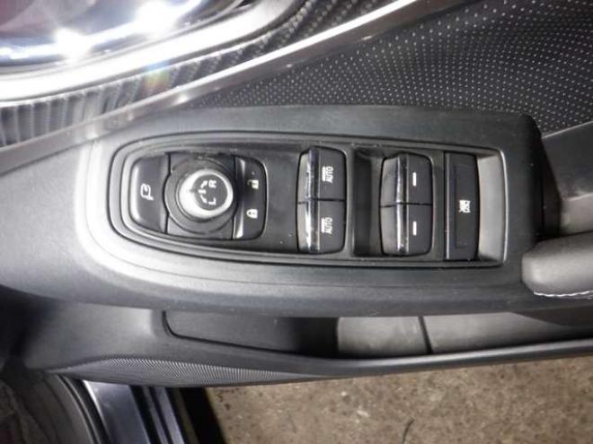 インプレッサスポーツ 2.0 i-L アイサイト 4WD　ブラックレザーセレクション　本州仕入れ　4WD　MOPナビ　B/T　TV　バックカメラ　ETC　クルコン　シートヒーター　レザーシート　衝突軽減　LEDヘッドライト　フォグランプ　ドアバイザー　スマートキー 2000