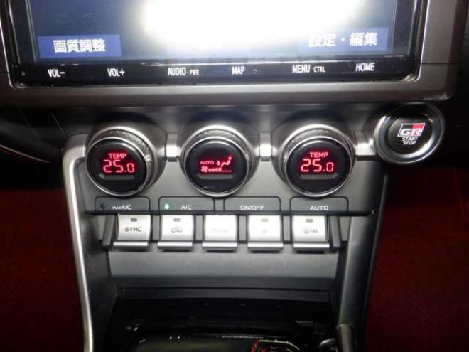 86GR  2.4 RZ　ナビ・TV・B/T・Bカメラ・HKS車高調・SARDマフラー・LEDヘッドライト・ハーフレザー・シートヒーター・衝突軽減・ブラインドスポット・クルコン・レーンキープ・オートマチックハイビーム・クリアランスソナー 2WD 2400