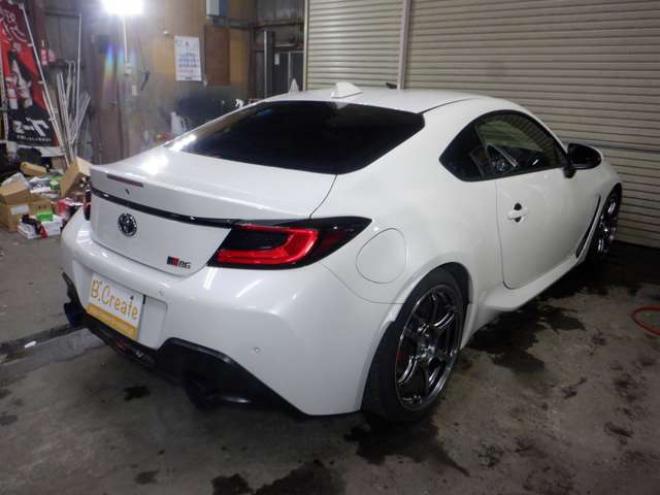 86GR  2.4 RZ　ナビ・TV・B/T・Bカメラ・HKS車高調・SARDマフラー・LEDヘッドライト・ハーフレザー・シートヒーター・衝突軽減・ブラインドスポット・クルコン・レーンキープ・オートマチックハイビーム・クリアランスソナー 2WD 2400