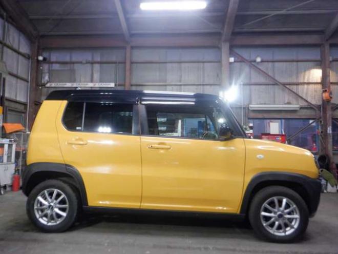 ハスラーGターボ 4WD　本州仕入・後期型・ツートンカラー・ディスプレイオーディオ・レーダーブレーキサポート・スマートキー・プッシュスタート・アイドリングストップ・前席シートヒーター・ベンチシート・ヒルディセントコントロール 660