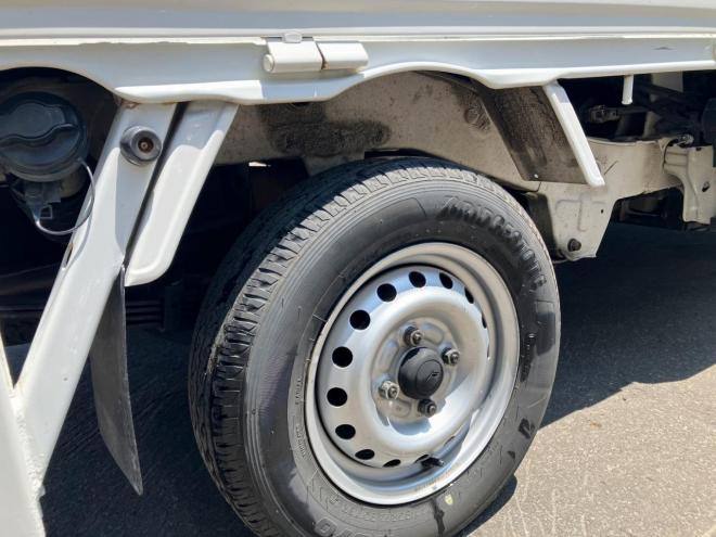 ハイゼット中古　4WD　新明和パワーゲート付　オートマ車