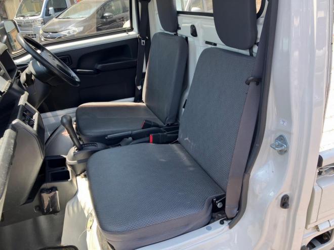 ハイゼット中古　4WD　新明和パワーゲート付　オートマ車
