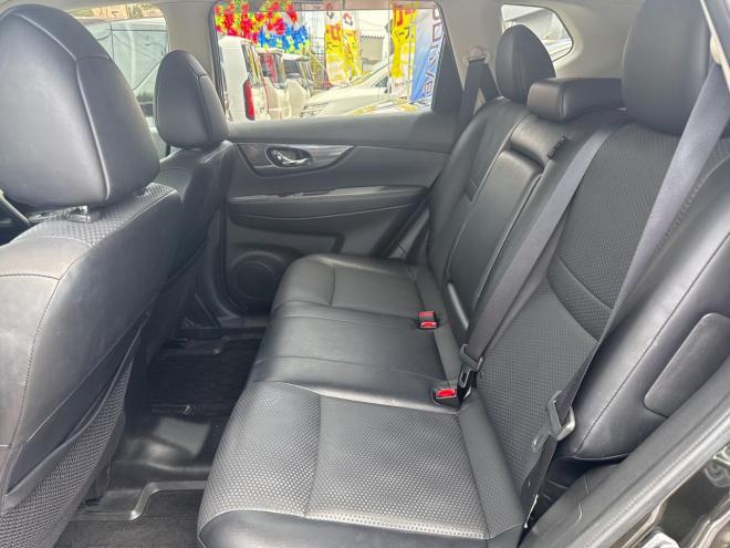 エクストレイル2.0 20XハイブリッドEブレーキPKG 4WD　ローンが不安な方＜優遇ローン＞　本州仕入 寒冷地仕様 SDナビTV 4WD 2000 5Dr