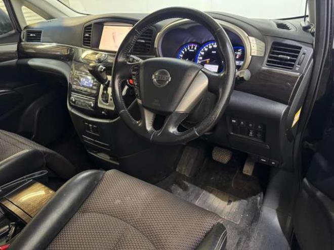 エルグランド2.5 250ハイウェイスター 4WD　両側Pスライド　全周囲カメラ　ナビ　TV　Bluetooth 2500
