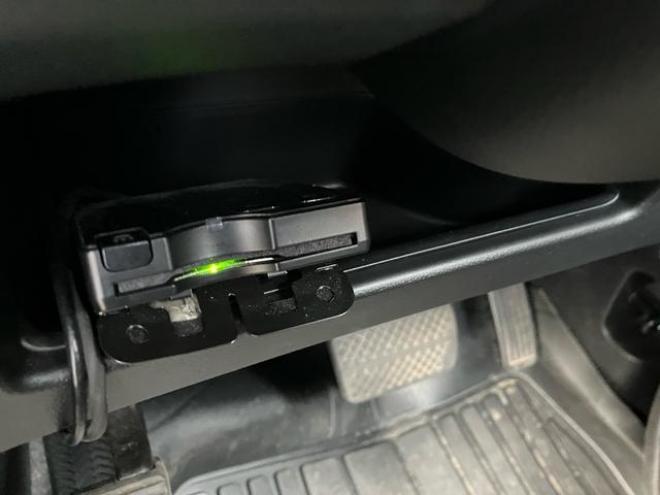N-BOX+カスタム　Ｇ　４ＷＤ　ワンオーナー　ＴＶ付ナビ　バックカメラ　スマートキー　アイドリングストップ 4WD 660 5Dr