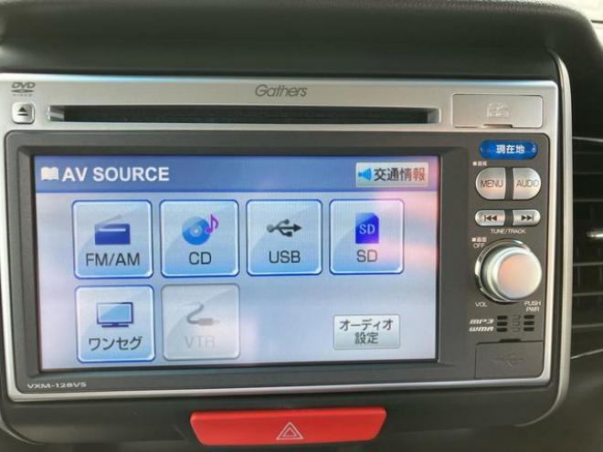 N-BOX+カスタム　Ｇ　４ＷＤ　ワンオーナー　ＴＶ付ナビ　バックカメラ　スマートキー　アイドリングストップ 4WD 660 5Dr