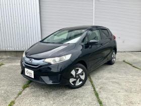 フィットハイブリッド　Lパッケージ 4WD 1500 ５Dr