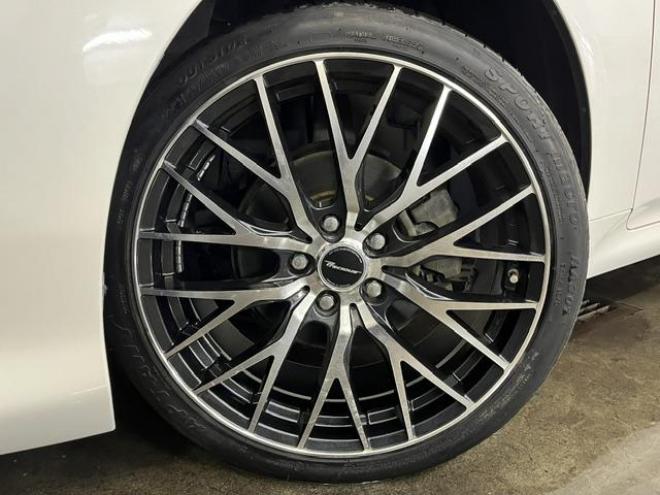 クラウンアスリート　ｉ－Ｆｏｕｒ　ナビパッケージ　本州仕入　禁煙車　プレシャス１９インチＡＷ　社外１７ＡＷ＋スタッドレスタイヤ付　純正ＨＤＤナビ　フルセグ地デジ　ＤＶＤ再生　Ｂｌｕｅｔｏｏｔｈオーディオ　バックカメラ　コーナーセンサー　ＥＴＣ 4WD 2500 4Dr
