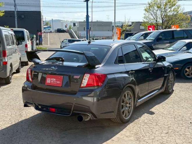 インプレッサSTI 2.0 WRX 4WD　社外車高調　社外ラジエーター社外マフラー社外18インチブースト計ETC　SIドライブ社外ナビ　バックカメラ 2000