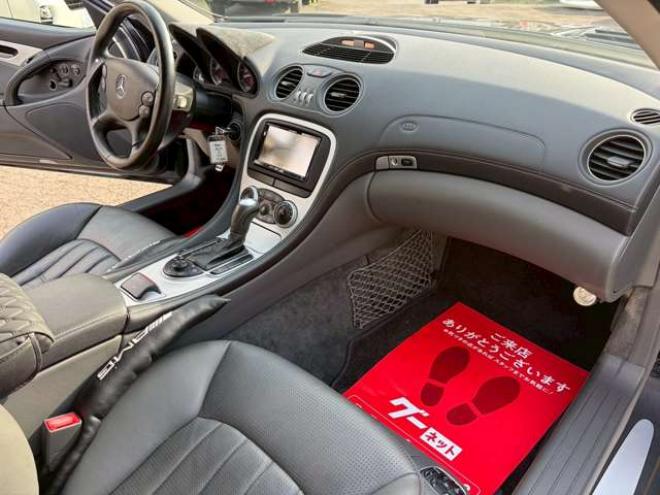 ベンツSLクラス SL55AMG　左ハンドル　AMGエンジン　ワイドボディ仕様　シートヒーター　エアコン　ワークグノーシス　TVナビ　本革シート　社外エアロ　バックカメラ　ETC　キーレスエントリー 正規輸入車 2WD 5500
