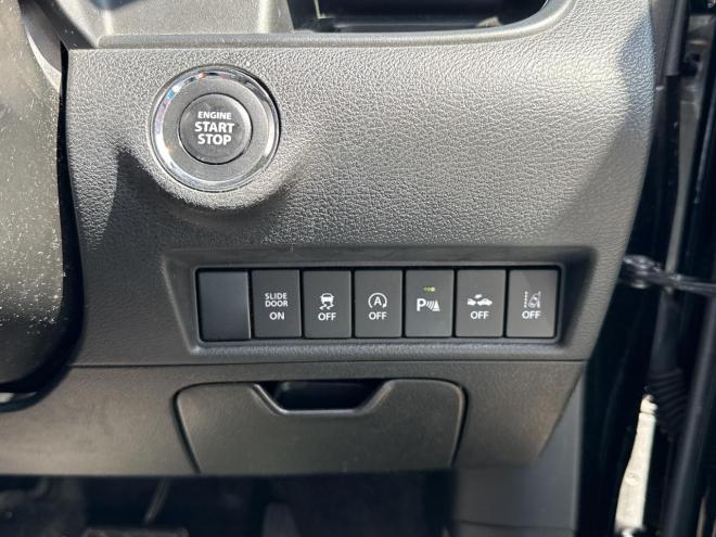 デリカ1.2ハイブリッドMZ 4WD　ローンが不安な方＜優遇ローン＞　社外ナビTV　両側パワースライド　デュアルレーダーブレーキサポー 4WD 1200 5Dr