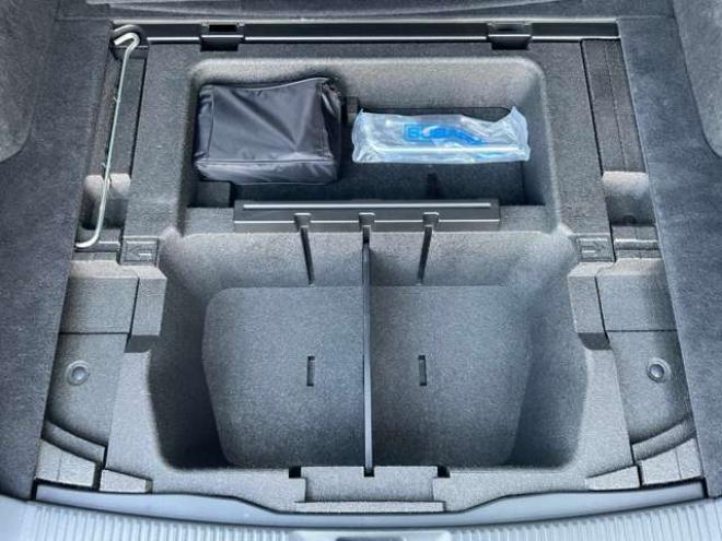 レヴォーグ1.6 GT-S アイサイト 4WD　純正ナビ・TV　バックカメラ　レーダークルーズコントロール　パドルシフト　ETC　前席パワーシート　LEDヘッドライト　フォグランプ 1600