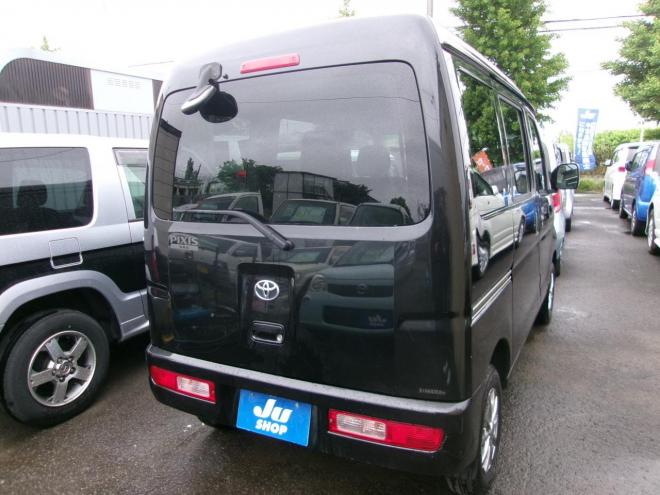ピクシスバンクルーズ 4WD 660 5Dr