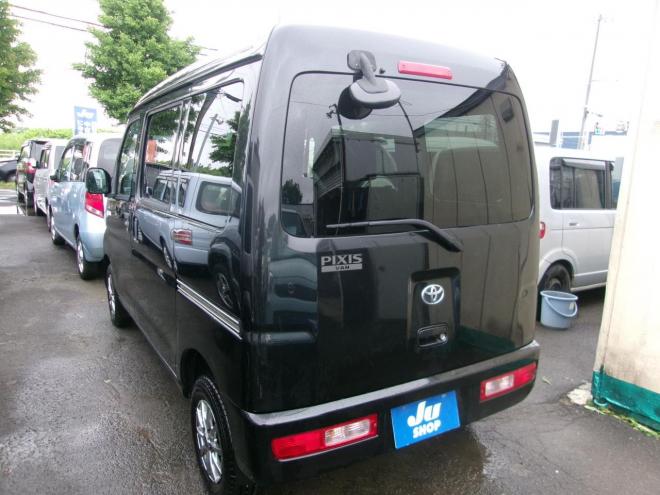 ピクシスバンクルーズ 4WD 660 5Dr