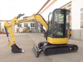 バックホー　ヤンマー　Ｂ30U　バケット容量0.12m3