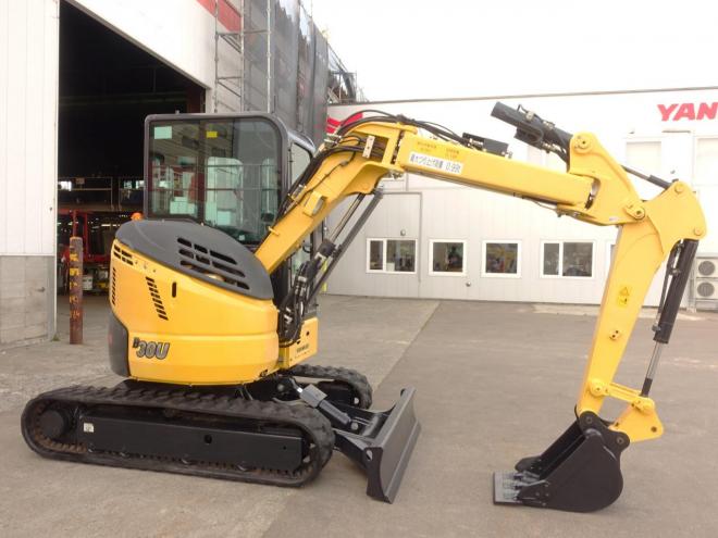 バックホーヤンマー　Ｂ30U　バケット容量0.12m3