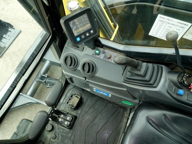 バックホーヤンマー　Ｂ40U　バケット容量0.18m3