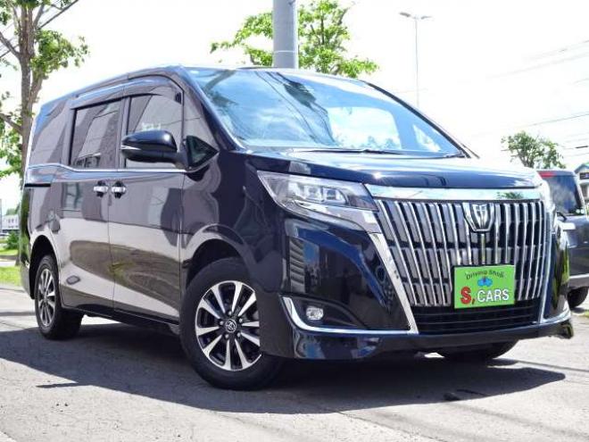 エスクァイア2.0 Gi 4WD　本州車　保証1年/走行距離無制限　4WD　セーフティセンス　両側パワースライドドア　社外ナビ　バックカメラ　本革シート　前席シートヒーター　アイドリングストップ　ビルトインETC　LEDヘッドライト　冬タイヤ付 2000