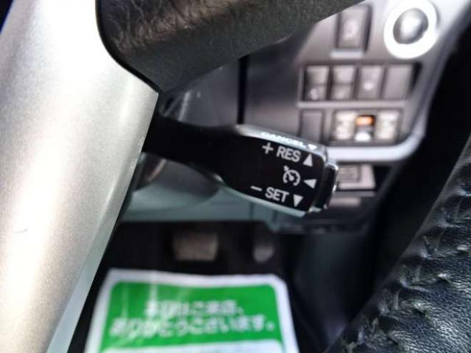 エスクァイア2.0 Gi 4WD　本州車　保証1年/走行距離無制限　4WD　セーフティセンス　両側パワースライドドア　社外ナビ　バックカメラ　本革シート　前席シートヒーター　アイドリングストップ　ビルトインETC　LEDヘッドライト　冬タイヤ付 2000