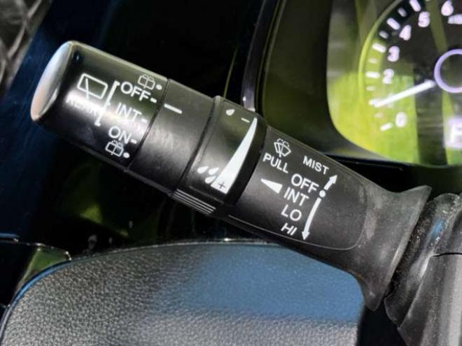 シャトル1.5 G 4WD　防錆塗装4WDTVナビBカメドラレコETC 1500