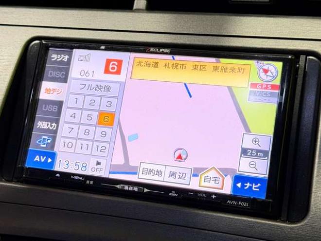 プリウスPHV1.8 S　防錆塗装TVナビBカメ 2WD 1800