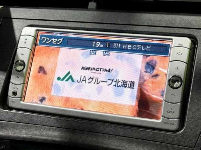 プリウス1.8 S　防錆塗装4WDTVナビBカメETC 1800