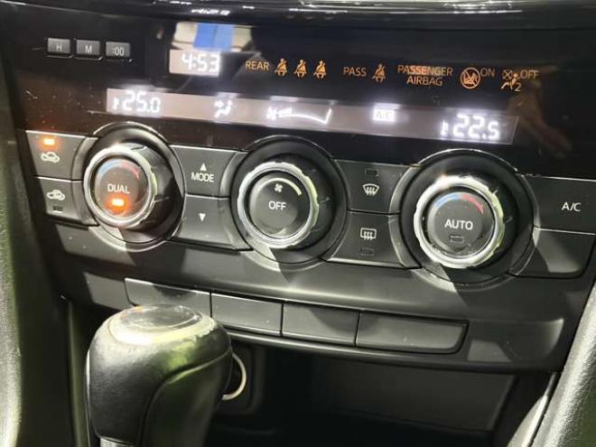 アテンザワゴン2.2 XD ディーゼルターボ　防錆塗装4WDTVナビBカメ 2200