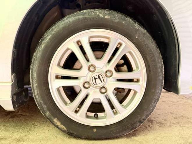 N-BOXG Lパッケージ 4WD　防錆塗装4WDTVナビBカメETC 660