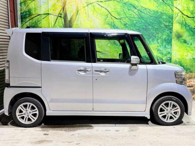 N-BOXG Lパッケージ 4WD　防錆塗装4WDTVナビBカメETC 660
