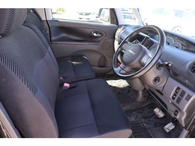 タントカスタム RS 4WD　ターボ・左パワースライドドア・R9/5月・スマートキー 660