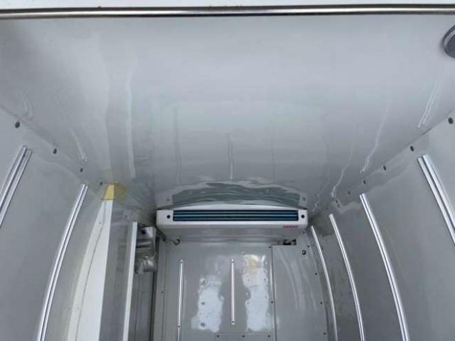 ハイエースバンレイトウシャ-22℃　4WD　 2800