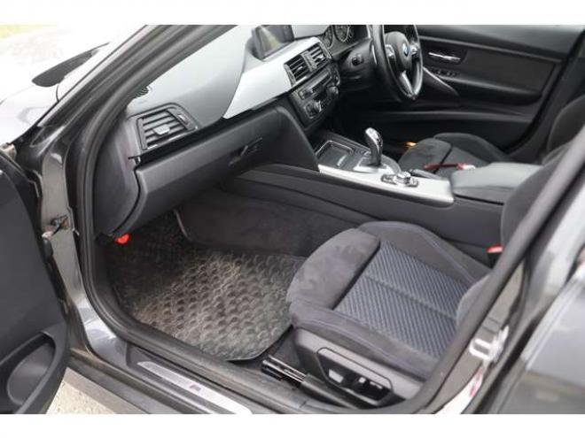 BMW3シリーズ 320i xドライブ 4WD　検二年　社外マフラー　バックカメラ　自社　ローンカノウ 正規輸入車 2000