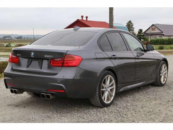 BMW3シリーズ 320i xドライブ 4WD　検二年　社外マフラー　バックカメラ　自社　ローンカノウ 正規輸入車 2000
