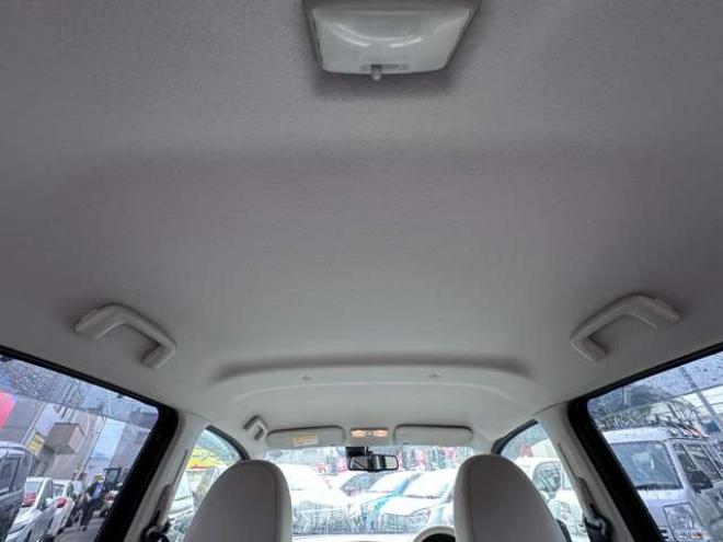 デイズX 4WD　ナビ　Bluetoothオーディオ　運転席シートヒーター　横滑り防止装置　アイドリングストップ　衝突軽減ブレーキ　スチールホイール冬　社外アルミホイール夏　アラウンドビューモニター　バックモニター　地デジ 660
