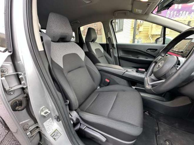 ノート1.2 S FOUR 4WD　ナビ　Bluetooth　オートホールド　アイドリングストップ　USB　スチールホイール冬　レーンキープアシスト　横滑り防止装置　コーナーセンサー　シートヒーター 1200