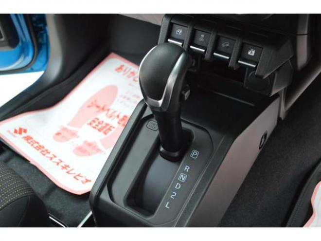 ジムニーXC 4WD　ワンオーナー車4WDターボ横滑り防止装置セーフティサポート搭載アイドリングストップ横滑り防止装置クルーズコントロールハイビームアシストLEDライト7インチワイドナビTVバックカメラ 660