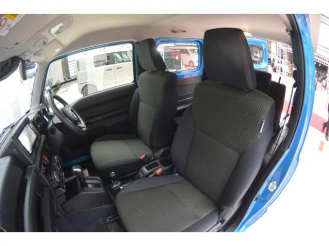 ジムニーXC 4WD　ワンオーナー車4WDターボ横滑り防止装置セーフティサポート搭載アイドリングストップ横滑り防止装置クルーズコントロールハイビームアシストLEDライト7インチワイドナビTVバックカメラ 660