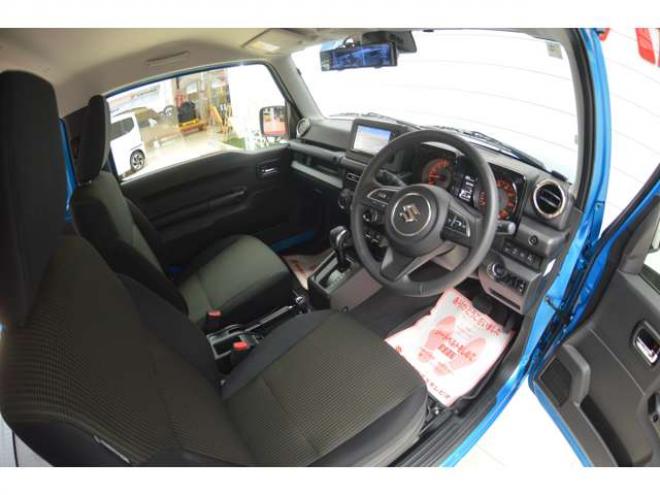ジムニーXC 4WD　ワンオーナー車4WDターボ横滑り防止装置セーフティサポート搭載アイドリングストップ横滑り防止装置クルーズコントロールハイビームアシストLEDライト7インチワイドナビTVバックカメラ 660