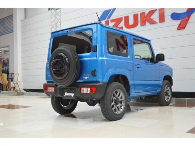 ジムニーXC 4WD　ワンオーナー車4WDターボ横滑り防止装置セーフティサポート搭載アイドリングストップ横滑り防止装置クルーズコントロールハイビームアシストLEDライト7インチワイドナビTVバックカメラ 660