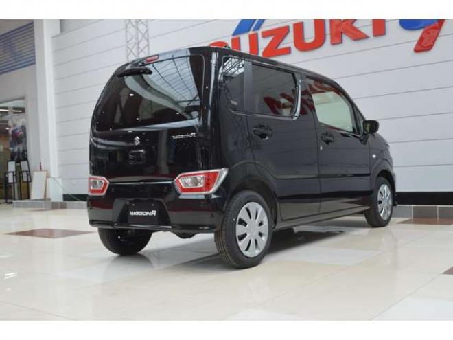 ワゴンRZL 4WD　届出済未使用車4WDセーフティサポート搭載スズキコネクト対応通信機装着車アイドリングストップバックアイカメラハイビームアシストLEDライトシートヒータースマートキー 登録済未使用車 660