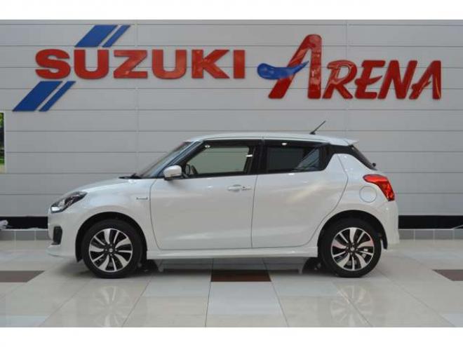 スイフト1.2 ハイブリッド RS セーフティパッケージ装着車 4WD　ワンオーナー車ハイブリット4WDセーフティサポート搭載アイドリングストップ横滑り防止装置パドルシフトアダプティブクルーズコントロールLEDライトETCシートヒーター 1200