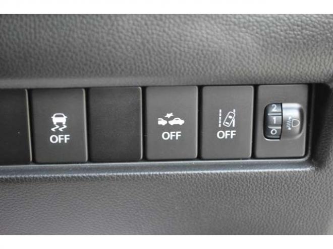 スイフト1.2 XRリミテッド　ワンオーナー特別仕様車4WDセーフティサポート搭載アダプティブクルーズコントロール純正エアロ7インチナビTVドライブレコーダーETCシートヒーター 1200