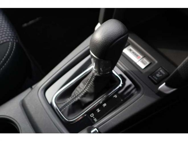 フォレスター2.0i-L アイサイト 4WD　ドライブレコーダー　ETC　シートヒーター　アダプティブクルーズコントロール　電動シート　ヘッドライトウォッシャー 2000