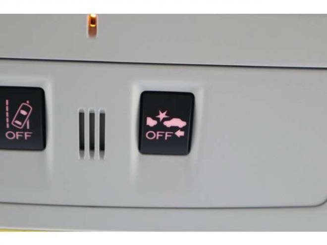 フォレスター2.0i-L アイサイト 4WD　ドライブレコーダー　ETC　シートヒーター　アダプティブクルーズコントロール　電動シート　ヘッドライトウォッシャー 2000