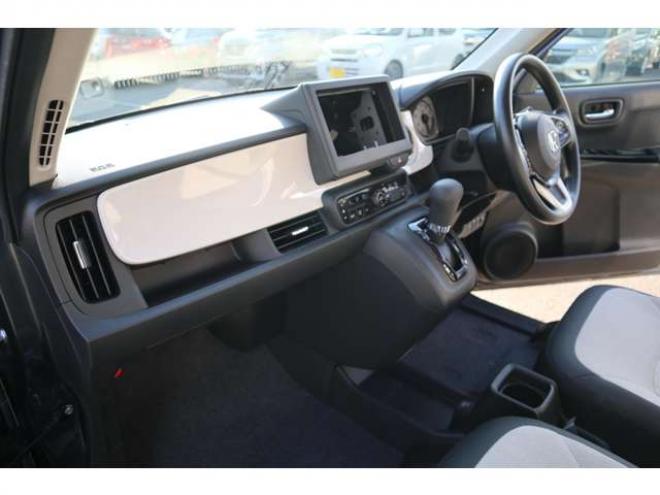 N-ONEオリジナル 4WD　シートヒーター　電動パーキングブレーキ　LEDヘッドライト　アダプティブクルーズコントロール　パーキングセンサー　ナビ装着車用スペシャルパッケージ 660